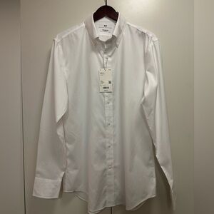Uniqlo Super Non Iron Slim Fit Button Down Collar